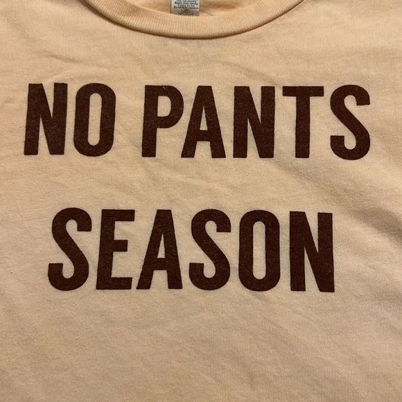 “No Pants Season” Graphic Tee - Picture 2 of 4